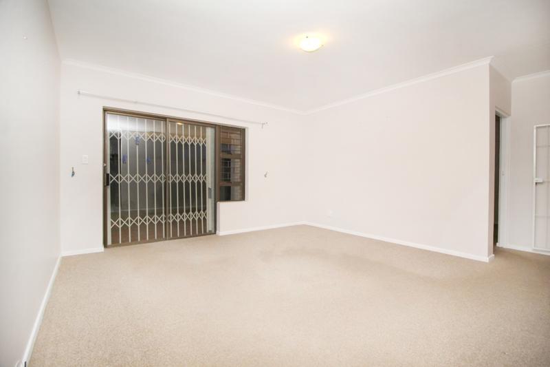 2 Bedroom Property for Sale in Linkside Western Cape